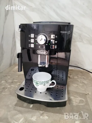 Кафе автомат DeLonghi Magnifica S 