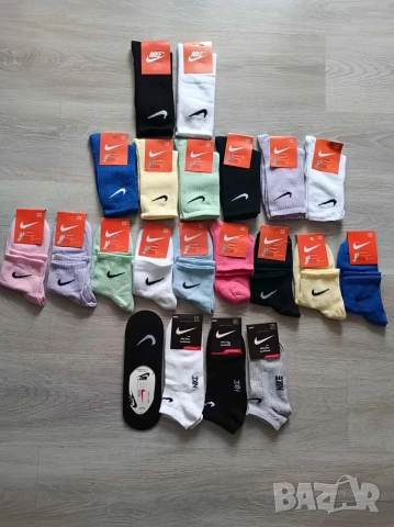 Чорапи Nike различни цветове универсален размер 40-45 различна дължина