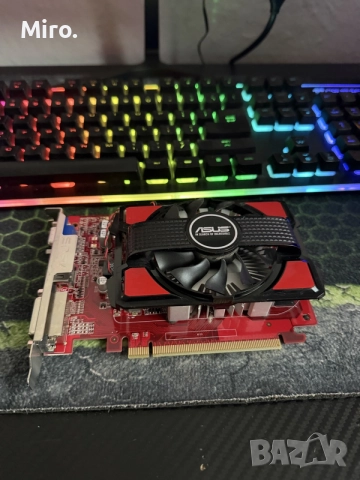 ASUS R7 250 1 GB GDDR5 , снимка 3 - Видеокарти - 56583577