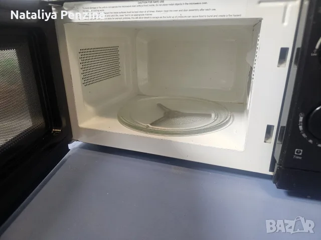 ПРОДАВА СЕ МИКРОВЪЛНОВА ФУРНА ABODE – ЧЕРНА, снимка 3 - Печки, фурни - 56553404