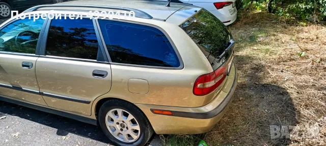 Volvo v40 дизел, снимка 2 - Автомобили и джипове - 56652191