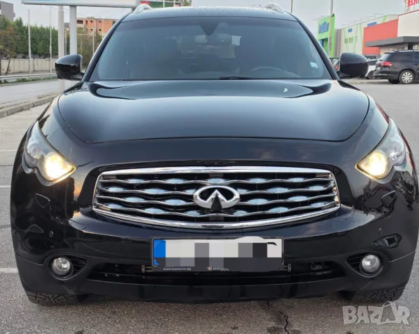 Двигател- Infiniti FX30 -QX70 - Части за Infiniti FX30-QX70