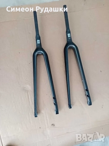 2 бр. карбонови вилки BMC Teammachine SLR01 Disc – 700C, 25 см