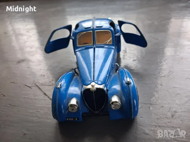 Bugatti Atlantic 1:24, снимка 3 - Колекции - 56665667