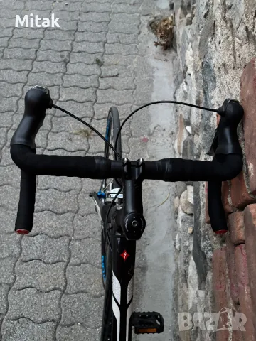 Шосеен Велосипед Specialized, снимка 6 - Велосипеди - 56742819