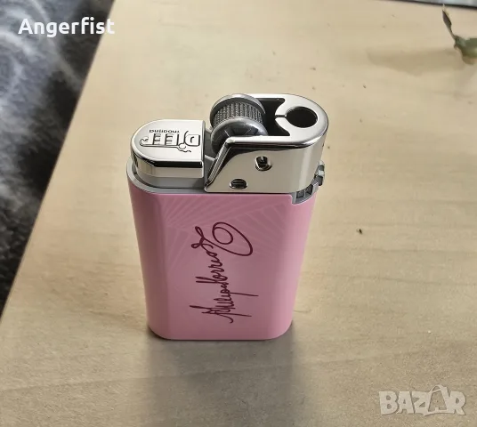 Колекционерска запалка Philip Morris, снимка 3 - Запалки - 56643110