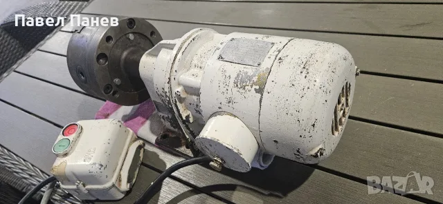 Мотор редуктор Bauer Gear Motor, снимка 3 - Електродвигатели - 56684080