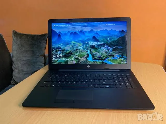 Лаптоп HP 15.6" Intel Core i3-5005U, 8 GB RAM, 128 GB SSD, Windows 11