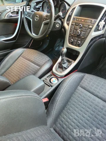 Opel Astra J GTC 2.0 Diesel , снимка 11 - Автомобили и джипове - 56601197