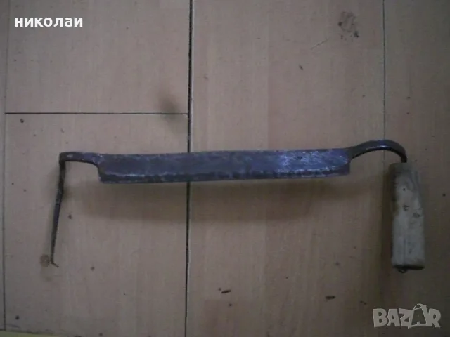 рукан стар за дърво кован