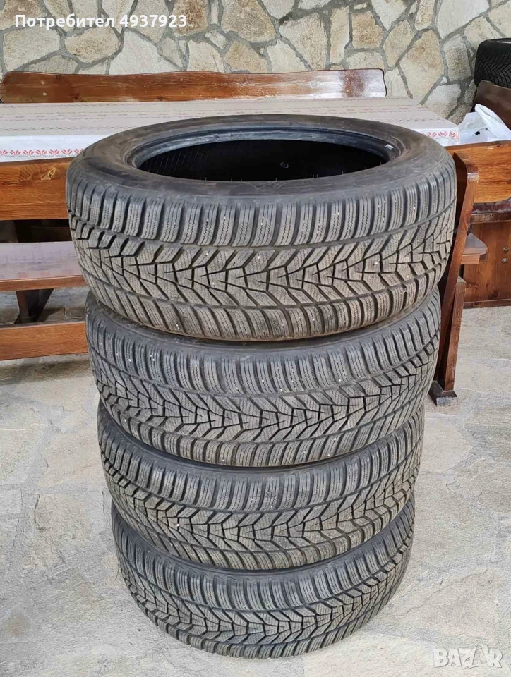 Зимни гуми Hankook 235/55/18, снимка 1