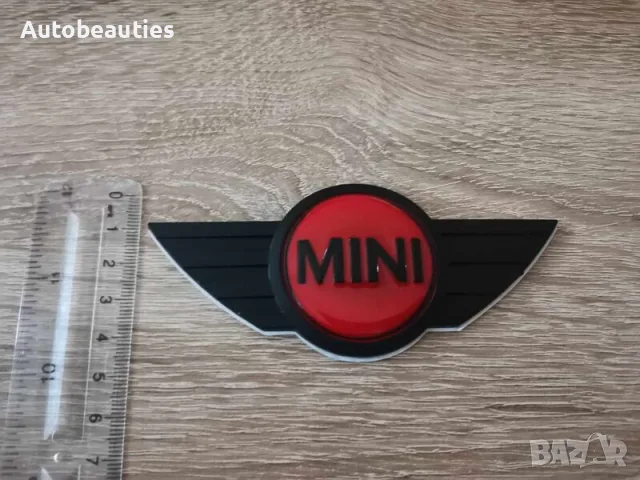 MINI Cooper емблема стар стил черно с червено, снимка 3 - Аксесоари и консумативи - 56580316