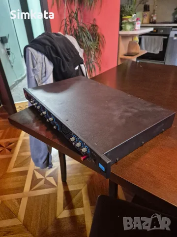 Focusrite Saffire pro 40, снимка 2 - Аудиосистеми - 56568195