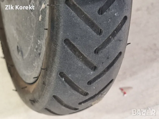 Тротинетка Xiaomi Mi Scooter Essential, снимка 10 - Скутери и тротинетки - 56614485