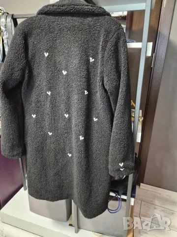 Уникат! Палто с кристали, снимка 5 - Палта, манта - 56552635