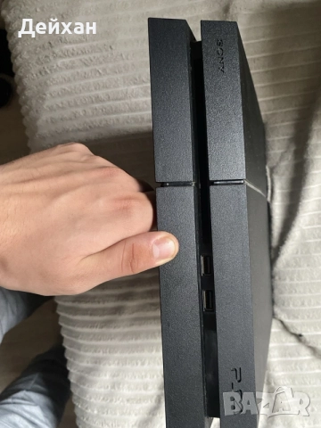 Playstation 4 Standart, снимка 2 - PlayStation конзоли - 56644985