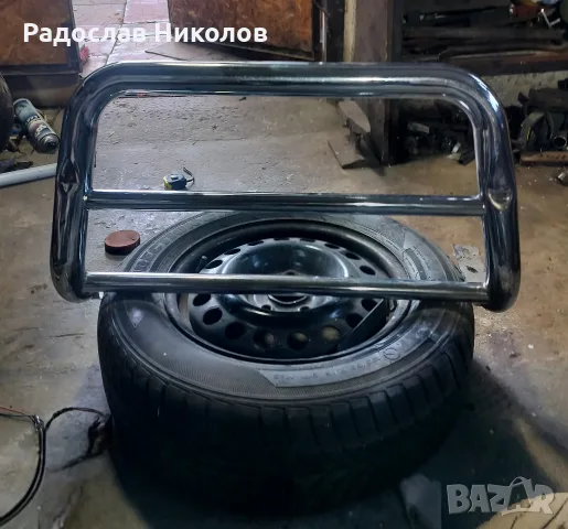 Ролбар център - център долни планки е 68см на горните дупки е 37см