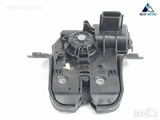905030754R Брава за заден капак Dacia Duster III