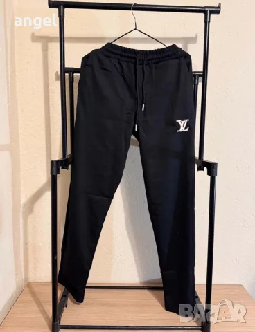 Екип на Louis  Vuitton, снимка 2 - Спортни екипи - 56566392