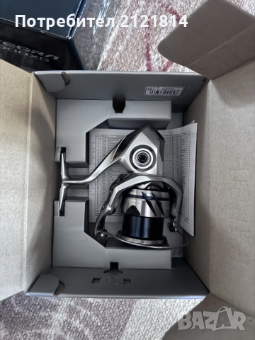 Чисто новa макарa Shimano Stradic 4000MHG, снимка 2 - Макари - 56587264
