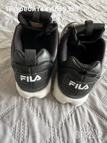 Дамски маратонки FILA потходящи за размер 39, снимка 3 - Маратонки - 56630136