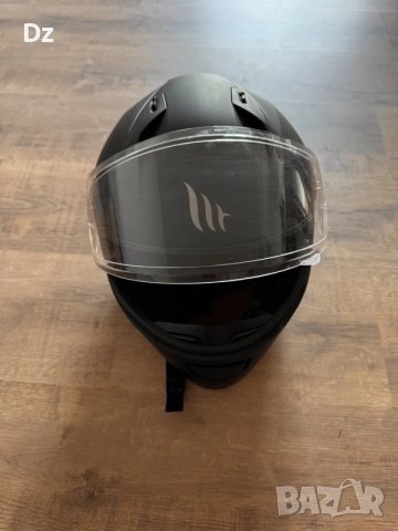 Мото каска MT Helmets Stinger