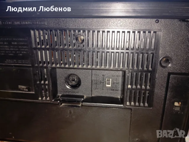 Hitachi TRK 6801E, снимка 7 - Радиокасетофони, транзистори - 56647917