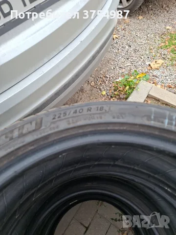 MICHELIN 225 40 18 ЛЕТНИ , снимка 4 - Гуми и джанти - 56703279