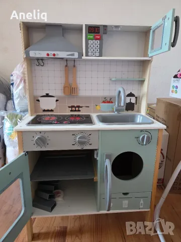 Детска дървена кухня, снимка 2 - Играчки за стая - 56598768