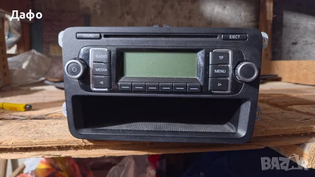 Радио CD плейър от VW Golf 6 RCD 210 и други модели на VW 