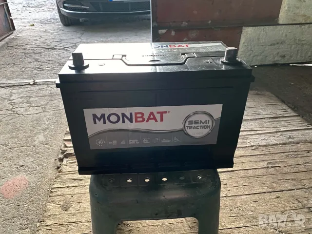 Нов полутягов акумулатор азиатка Monbat Semi-Traction 100/110 амп/ч