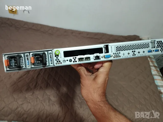 Продавам сервер Xeon scalable 20 ядра  A3647