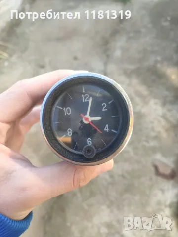 Часовник за Лада 