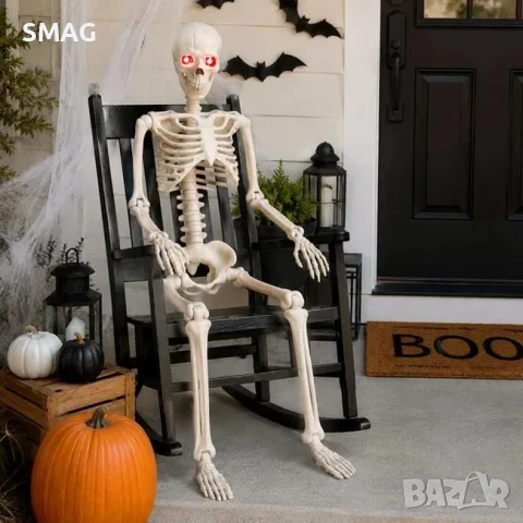 Halloween декоративен скелет 90cm със светещи LED очи_1265371