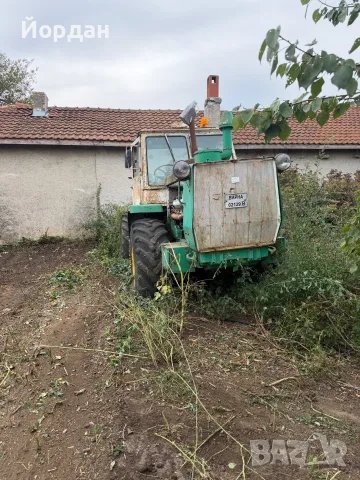 Продавам трактор Т 150