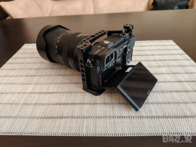 Фотоапарат (тяло) Sony a6400, снимка 5 - Фотоапарати - 56572901