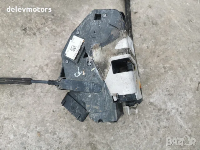 BM5AA21812BH Брава (механизъм за заключване) на дясна предна врата Механизъм с управляващи жила за