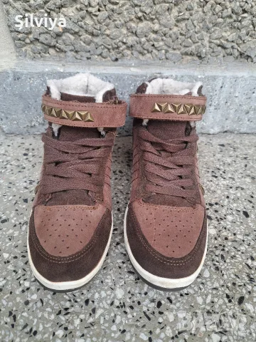  LE COQ SPORTIF 37 номер, снимка 2 - Маратонки - 56650364