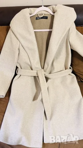 Дамско палто ZARA, снимка 3 - Палта, манта - 56741494