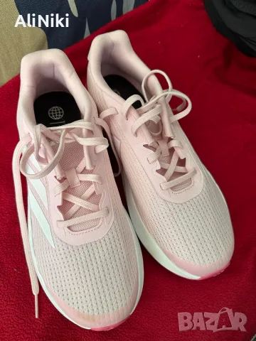 Дамски маратонки Adidas , снимка 5 - Маратонки - 56588165