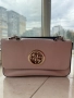 Дамска чанта Guess, снимка 1
