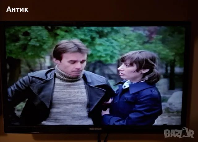 Видеокасета VHS Всичко е Любов , снимка 4 - Други жанрове - 56747125