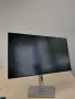 Монитор Dell UltraSharp 27" QHD (U2722D / USB-C Hub), снимка 1