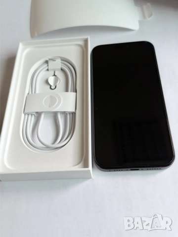 Продавам iPhone 16 Pro Max Black Titanium 256 GB, снимка 4 - Apple iPhone - 56626038