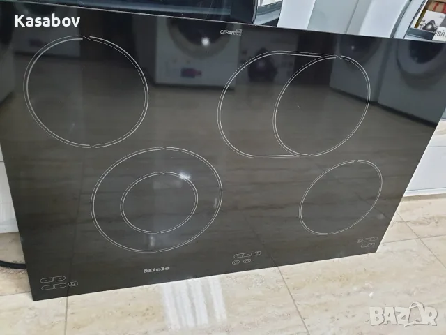 Miele KM552 - Керамичен Плот Котлони 4 зони за Вграждане Миеле, снимка 6 - Котлони - 56743704