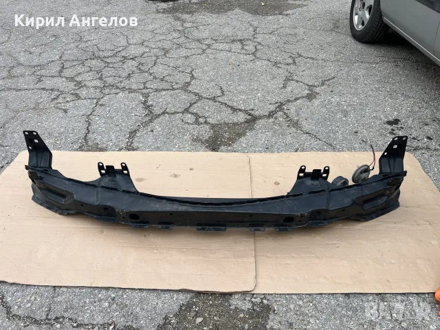 Гредата на предната броня за BMW X5 E53