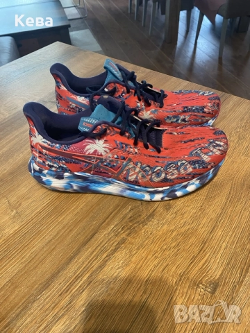 Маратонки ASICS 