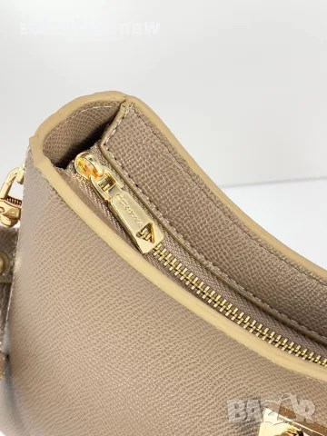 Guess patsie чанта, снимка 13 - Чанти - 56573273