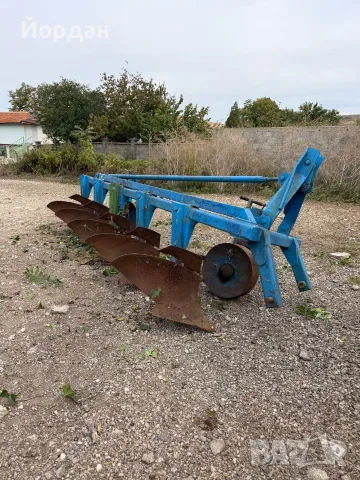 Продавам плуг български, снимка 2 - Селскостопанска техника - 56628480