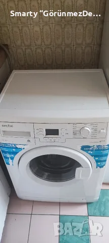 Пералня Arctic 7 кг, 1000 об/мин, A+++ — за части или ремонт